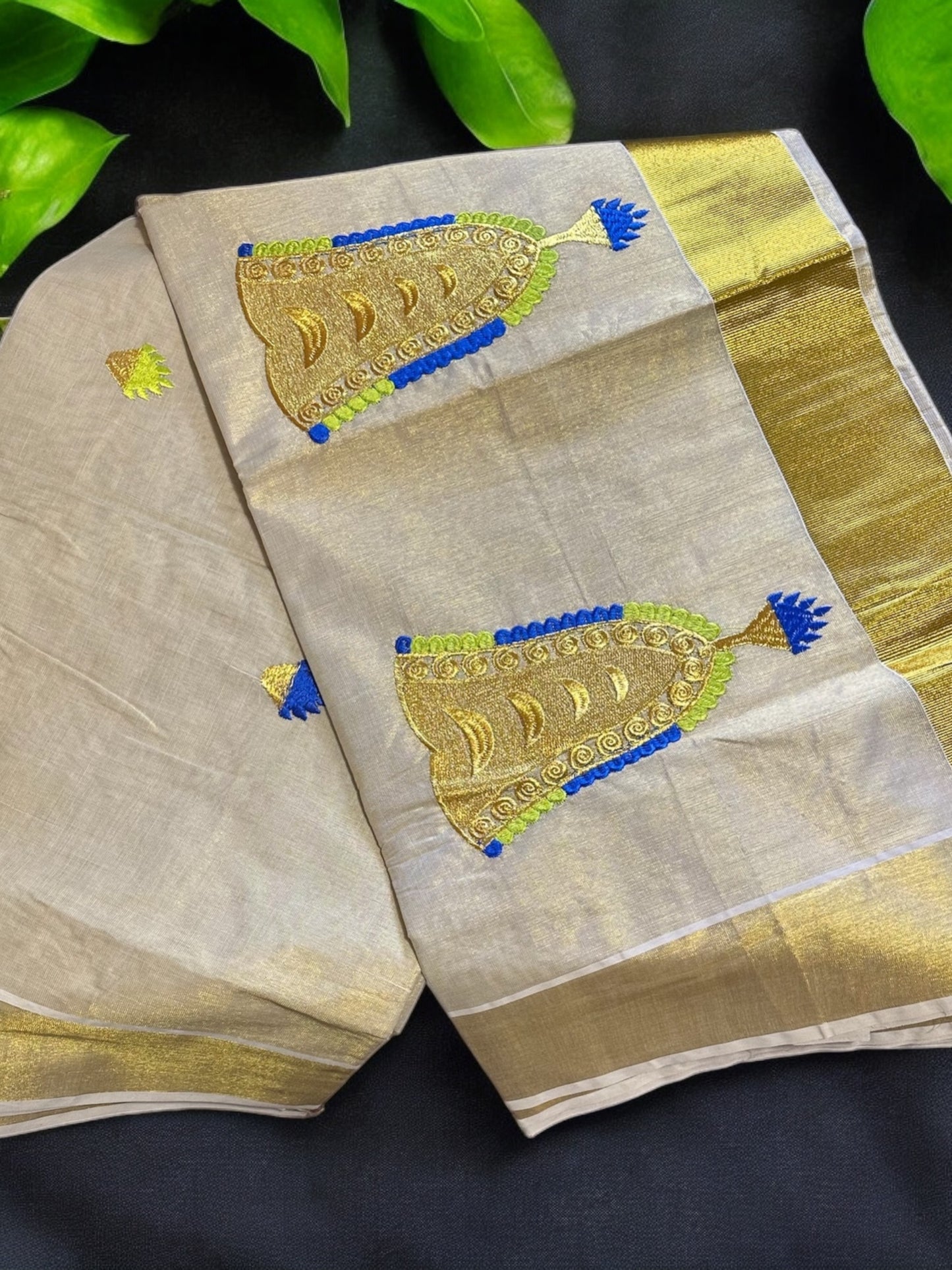 SET SAREE