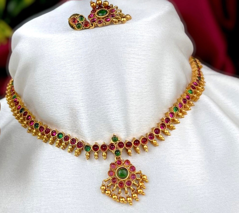 Traditional Necklace Set