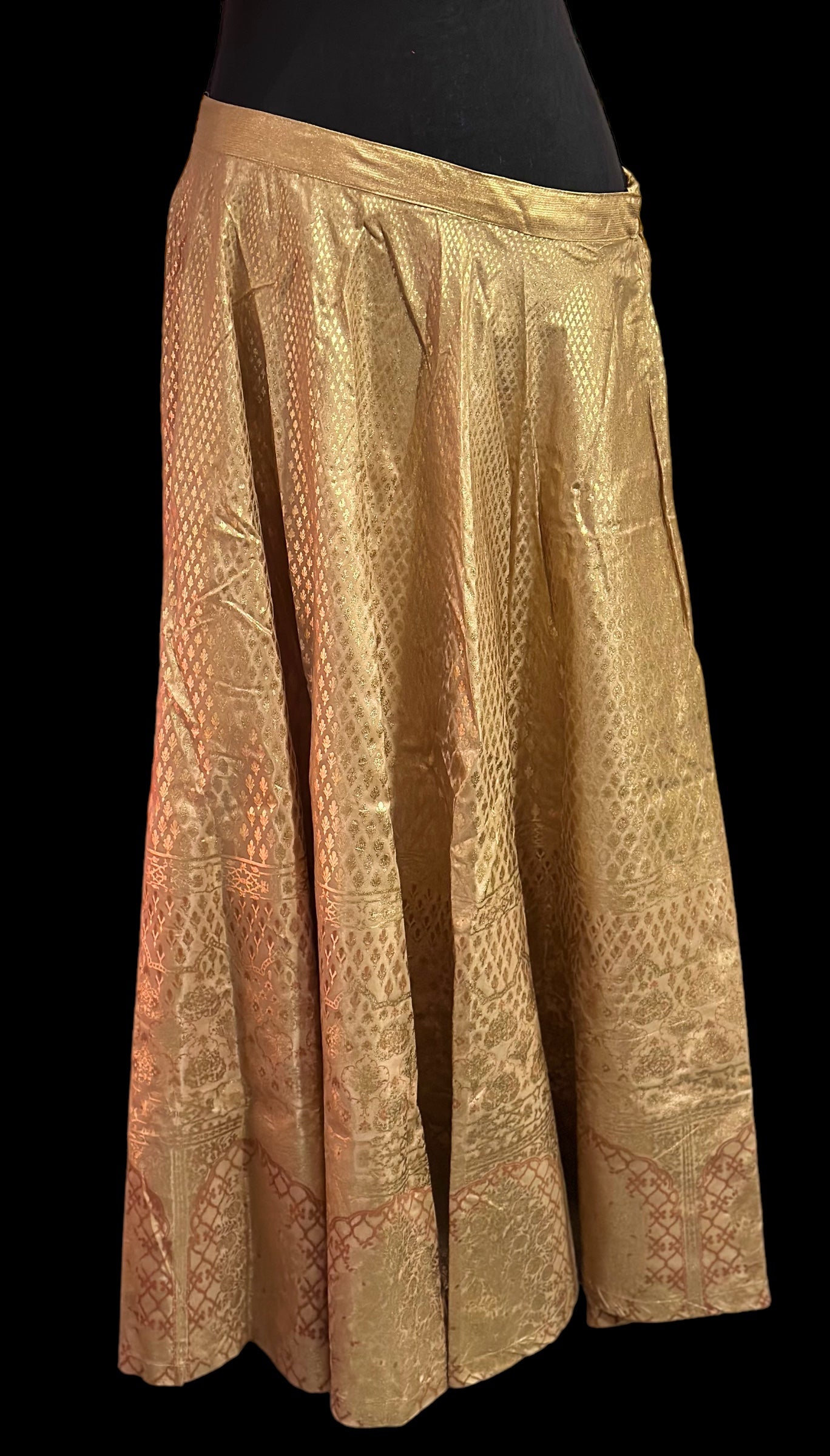 Kurta With Skirt & Stole