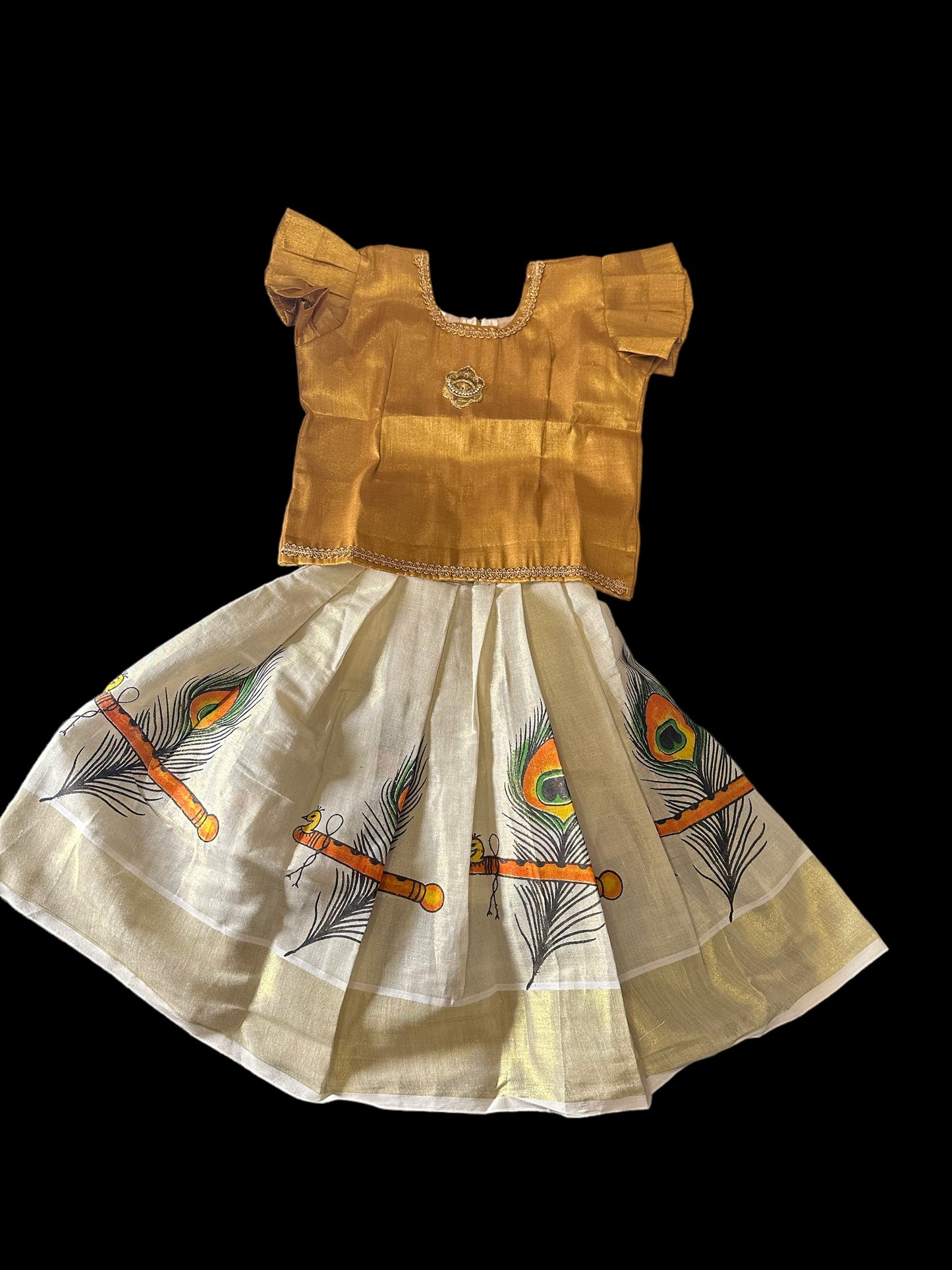 Girl Pattupavada