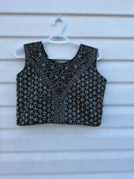 CROP TOP&SKIRT,SLEEVES ATTACHED