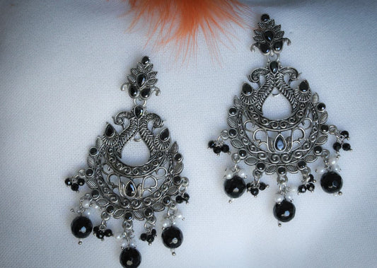 BLACK OXIDIZED EARRING