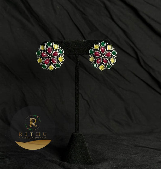 STUNNING OXIDIZED EARRING