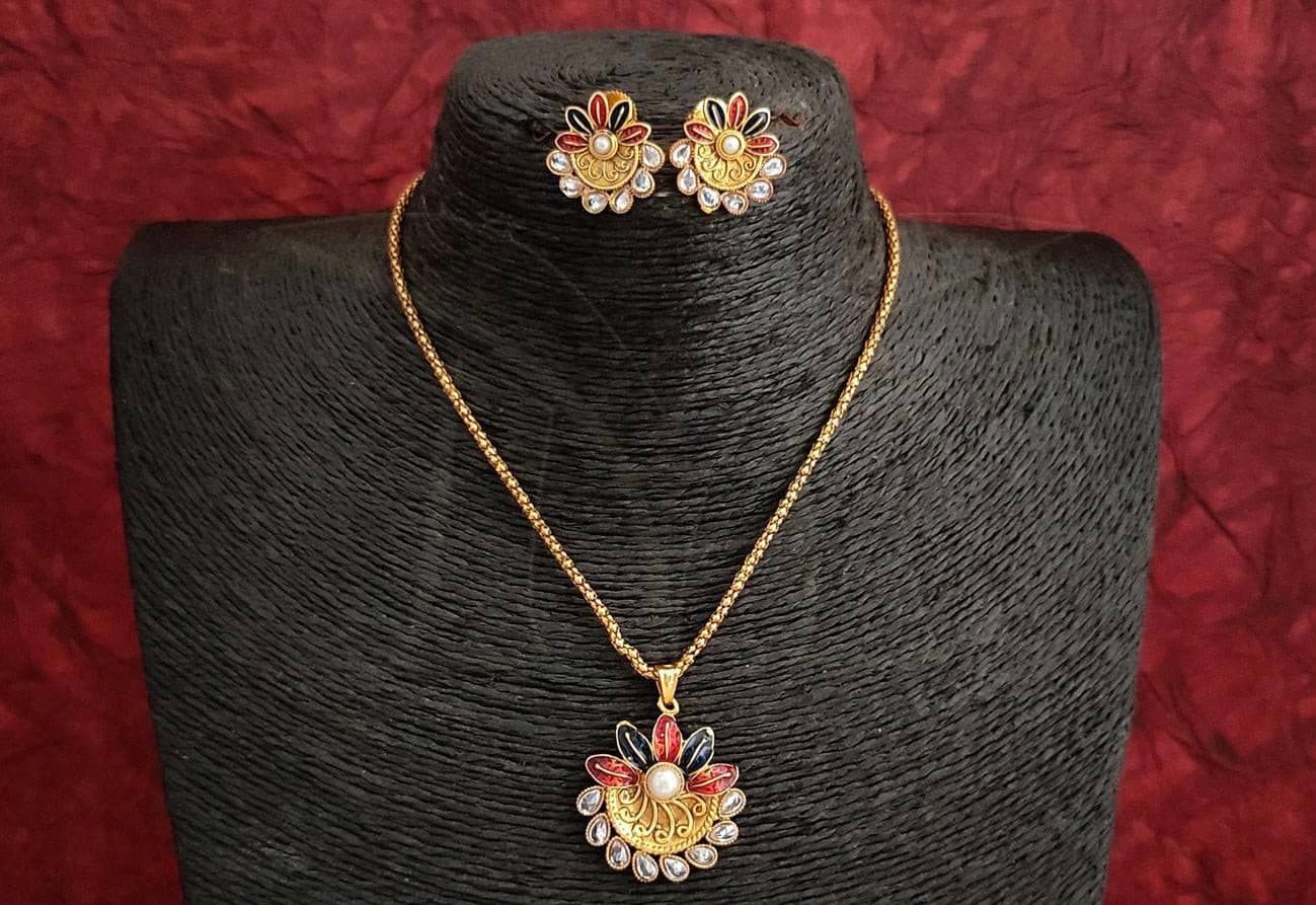 Traditional Necklace Set